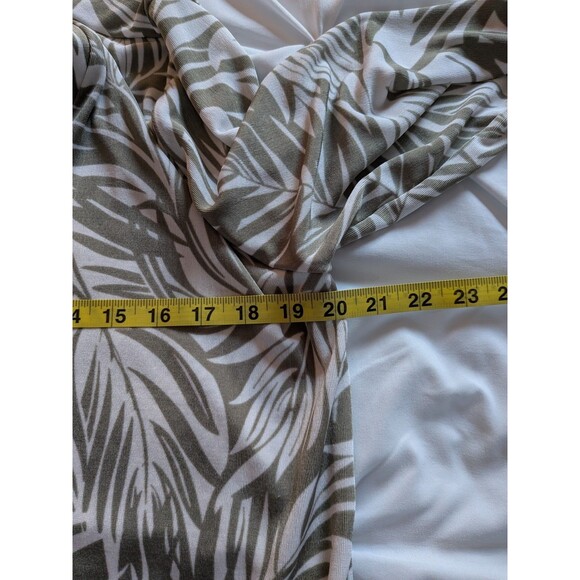 CHICO'S Travelers Jacket Top Women's M/8-10 Slinky Stretch Khaki Leaf Print $118 - Picture 10 of 11